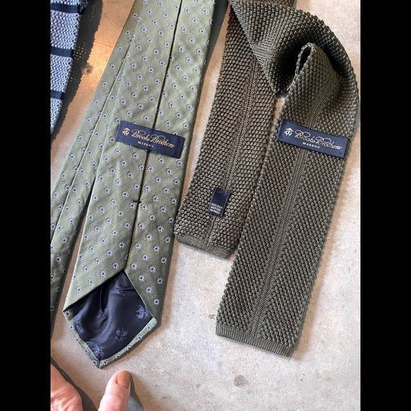 Premium Silk Tie Collection, Brooks Brothers, Ralph Lauren, Ermenegildo Zegna - Picture 11 of 11